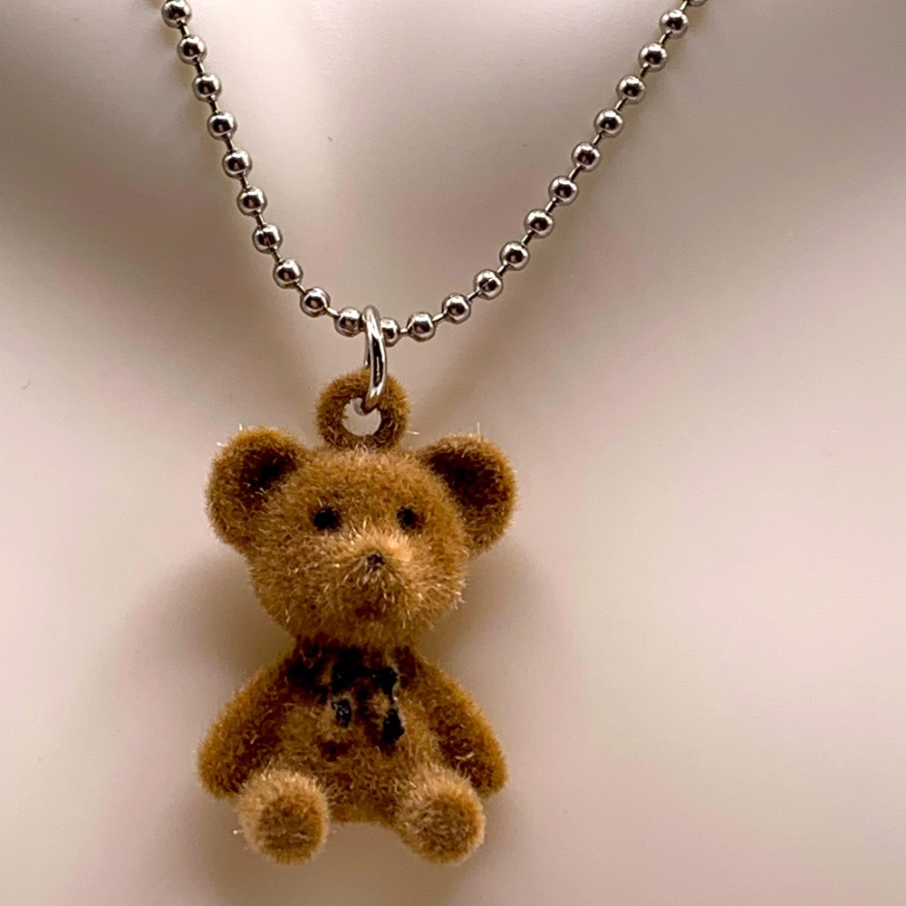 Fuzzy teddy bear necklace